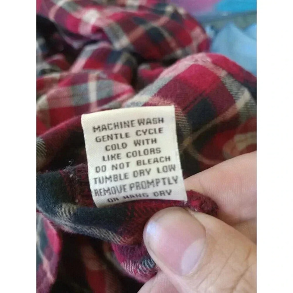 Dakota Grizzly Flannel Shirt Women's Medium Red Plaid Camping Outdoor - Picture 6 of 6